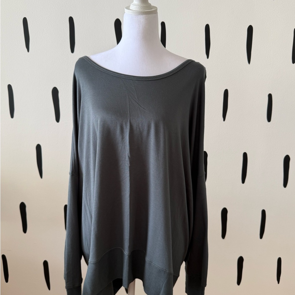 Women's Blue-Green Dolman Long-Sleeve Boatneck Top